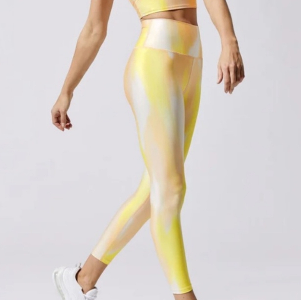Carbon38 Gradient Leggings in Yellow and White